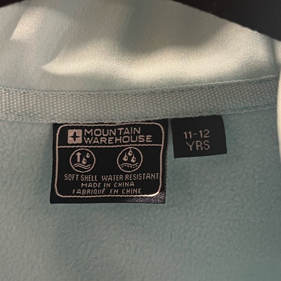 Rain jacket - Picture 3 of 3